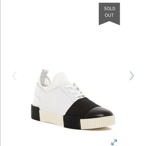 Marc Fisher Sneakers